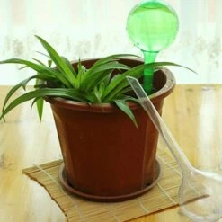 BENOBBY KIDS 8 Appareils D'arrosage Pour Plantes Dans Une Boule D'arrosage Automatique Sac D'arrosage Pour Plantes Pile D'arrosage Automatique (4 Blancs, 4 Verts Grands) -Arrosage automatique Soldes 63939602 4